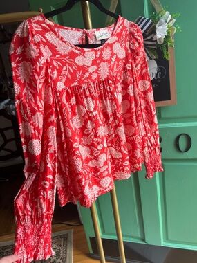 Universal Thread orangish Red Floral Peasant Blouse